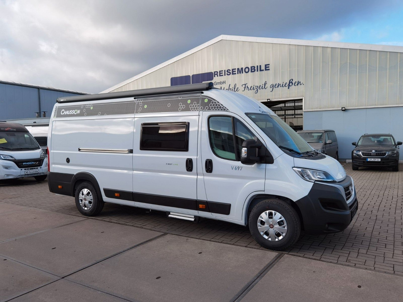Chausson V697 FIRST LINE / ZUBEHÖR - PAKET / EINZELBETTEN - Camper van: picture 4 Chausson V697 FIRST LINE / ZUBEHÖR - PAKET / EINZELBETTEN - Camper van: picture 4