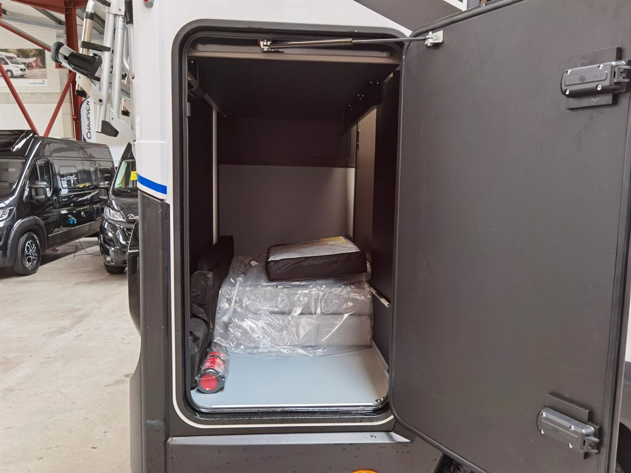 Semi-integrated motorhome Chausson X 650 EXCLUSIVE LINE /XXL-HUBBETT/ E-BIKE TRÄGER: picture 9