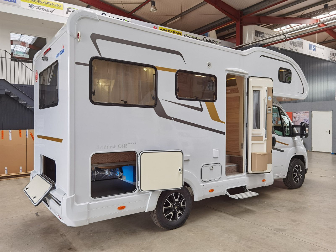 Alcove motorhome Eura Mobil ACTIVA ONE 650 HS /-2025-/ HECKSITZ&EINZELBETTEN: picture 8