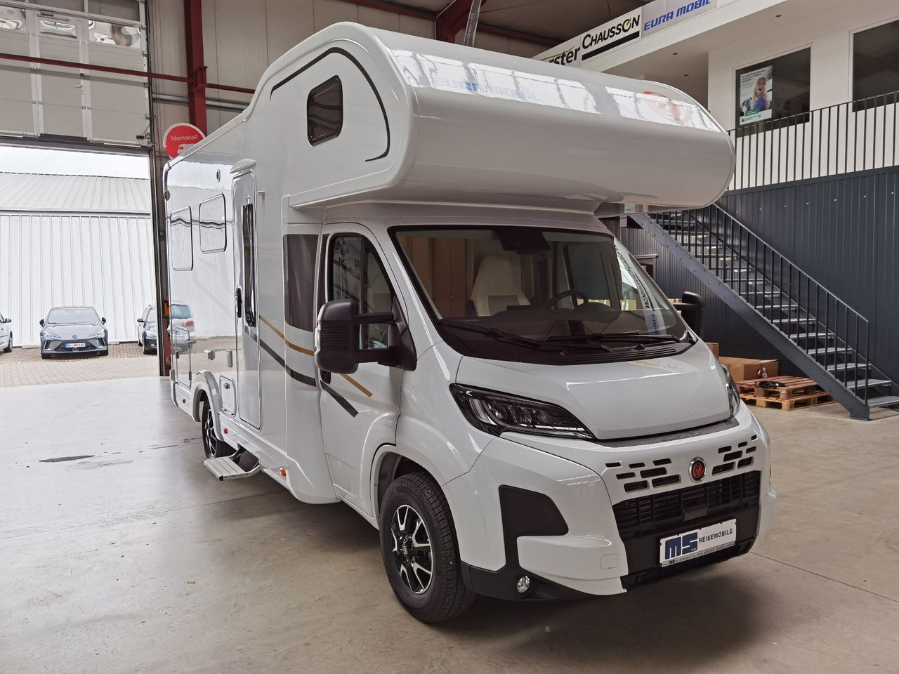 Alcove motorhome Eura Mobil ACTIVA ONE 650 HS /-2025-/ HECKSITZ&EINZELBETTEN: picture 9