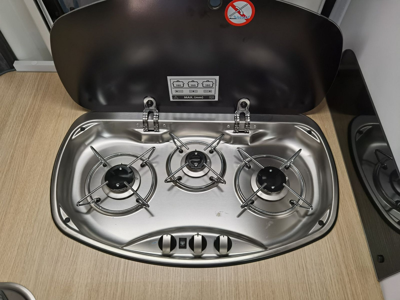 Camper van Karmann DEXTER 550 / 140PS / CONCEPT - PAKET & HUBBETT: picture 20