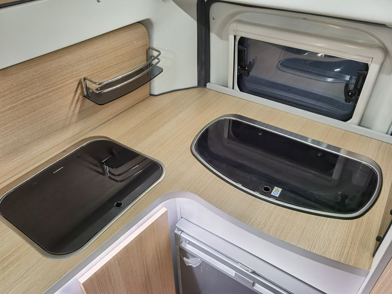 Camper van Karmann DEXTER 550 / 140PS / CONCEPT - PAKET & HUBBETT: picture 17