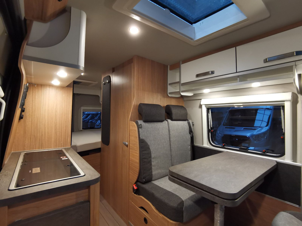 New Camper van Weinsberg CARABUS 600 MQ /140PS / CARE-DRIVE-PAKET ADVANCE: picture 12