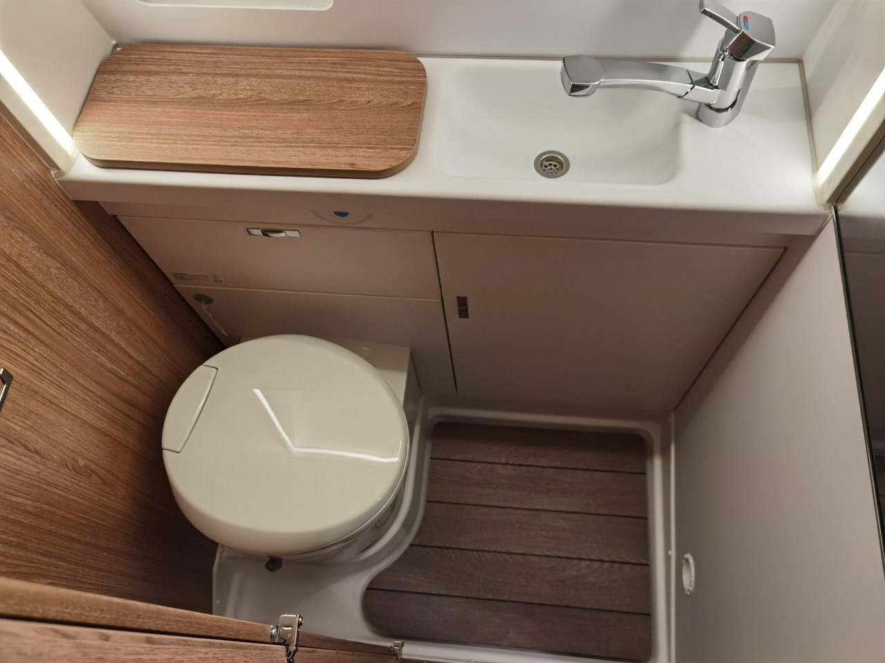 New Camper van Weinsberg CARABUS 600 MQ /140PS / CARE-DRIVE-PAKET ADVANCE: picture 19