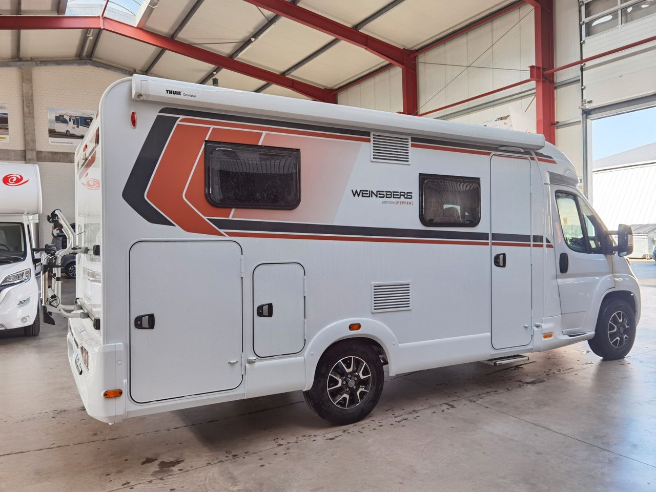 Weinsberg CARACOMPACT 600 MEG EDITION-PEPPER/ EINZELBETTEN - Semi-integrated motorhome: picture 4 Weinsberg CARACOMPACT 600 MEG EDITION-PEPPER/ EINZELBETTEN - Semi-integrated motorhome: picture 4