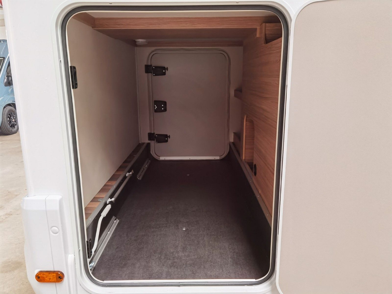Semi-integrated motorhome Weinsberg CARACOMPACT 600 MEG PEPPER / MODELL 2026: picture 12 Semi-integrated motorhome Weinsberg CARACOMPACT 600 MEG PEPPER / MODELL 2026: picture 12