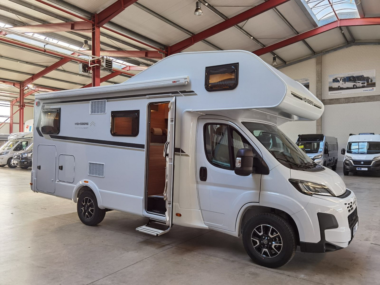 Alcove motorhome Weinsberg CARAHOME 650 DG / - MODELL 2025 - / 140 PS: picture 9