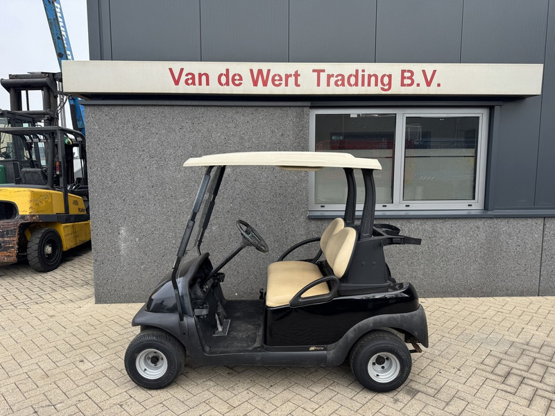 Clubcar Golfcar CLUBCAR PRESEDENT zwart 2 zits Benzine golfkar cart - Golf cart: picture 1 Clubcar Golfcar CLUBCAR PRESEDENT zwart 2 zits Benzine golfkar cart - Golf cart: picture 1