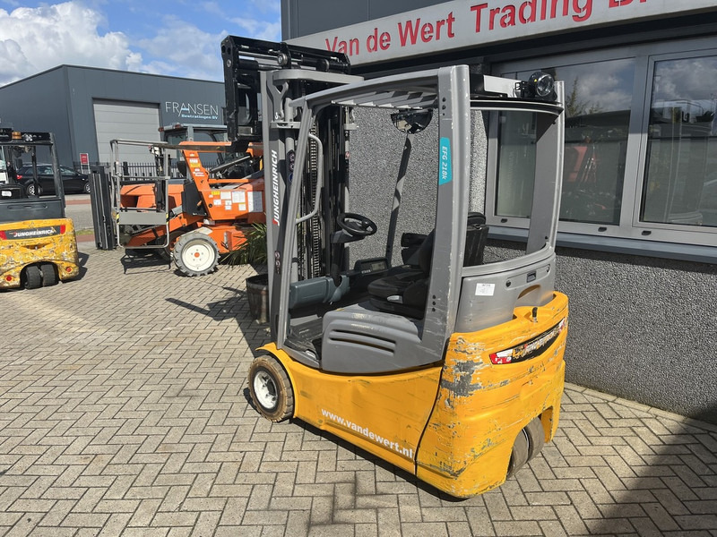 Jungheinrich EFG 218 K - Electric forklift: picture 3 Jungheinrich EFG 218 K - Electric forklift: picture 3
