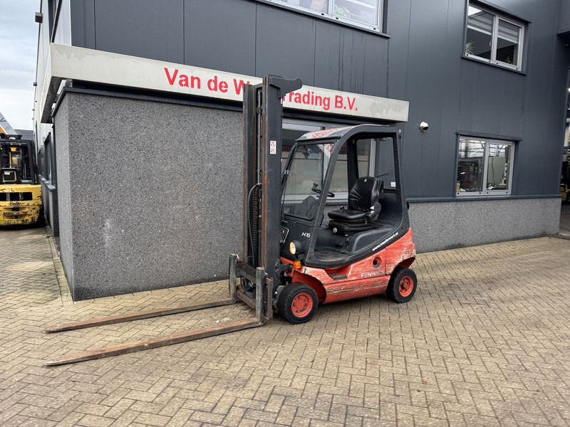 Linde H16T-03 Triplex 540 Freelift / Sideshift LPG 2006 - LPG forklift: picture 2 Linde H16T-03 Triplex 540 Freelift / Sideshift LPG 2006 - LPG forklift: picture 2