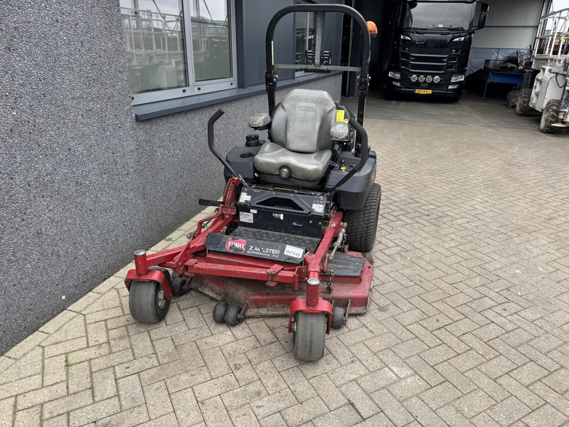 Toro Z Master 7000 Zero-Turn Cirkelmaaier / Parkmaaier / Grasmaaier 152CM Breedte Kubota Diesel 2014 - Garden mower: picture 3 Toro Z Master 7000 Zero-Turn Cirkelmaaier / Parkmaaier / Grasmaaier 152CM Breedte Kubota Diesel 2014 - Garden mower: picture 3