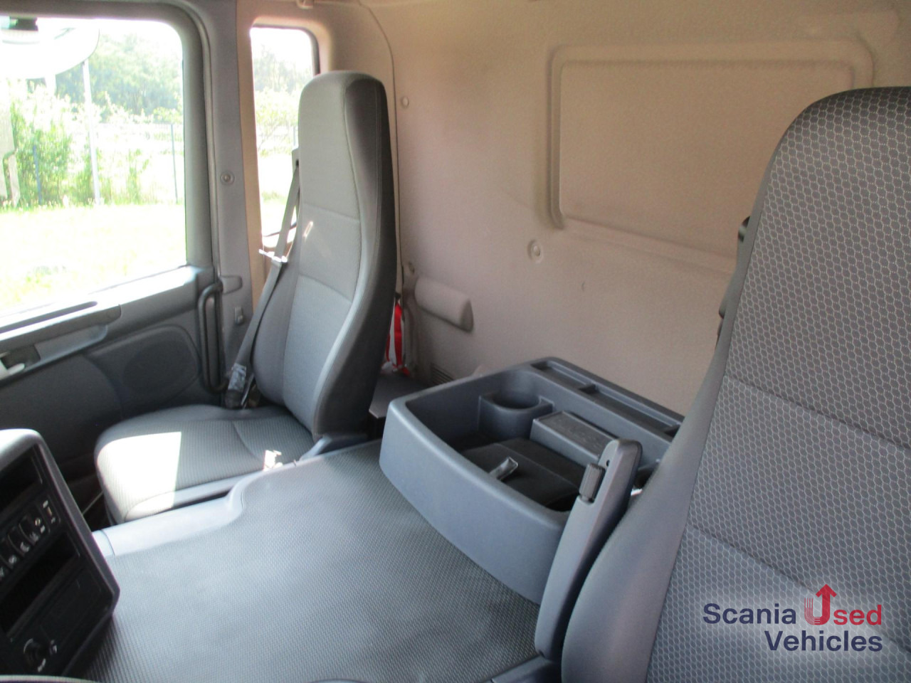 Beverage truck SCANIA P 320 DB6x2*4MLB EWERS Getränkeaufbau, 2 x AHK: picture 12