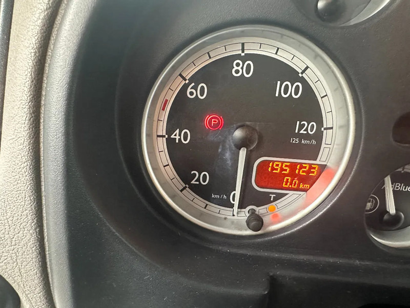 Refrigerator truck DAF LF 55.220 CARRIER / MULTITEMPERATUUR / 195.123 km: picture 13
