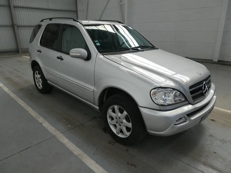 SUV Mercedes-Benz M-Klasse ML 270 CDI 4x4: picture 7
