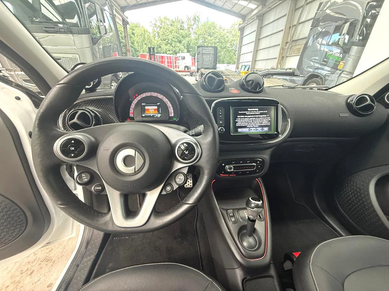 Car Smart Forfour ONE EQ / 100% ELECTRIC / BRABUS ALLOY WHEELS /EDITION ONE: picture 9