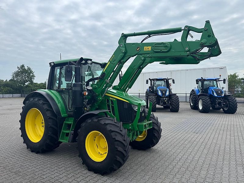 John Deere 6100M CQ 40KM + VOORLADER 2020 2590 UUR!!! - Farm tractor: picture 2 John Deere 6100M CQ 40KM + VOORLADER 2020 2590 UUR!!! - Farm tractor: picture 2