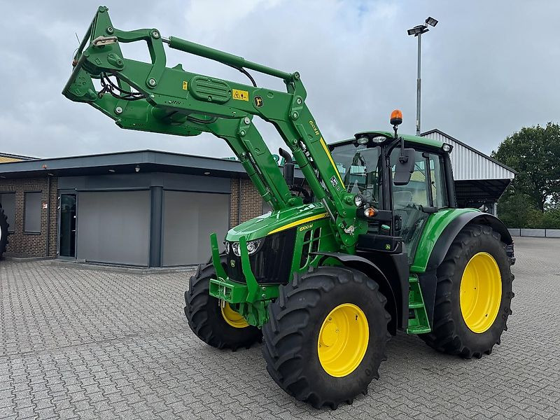 John Deere 6100M + VOORLADER 2024 710 UUR!!! - Farm tractor: picture 1 John Deere 6100M + VOORLADER 2024 710 UUR!!! - Farm tractor: picture 1