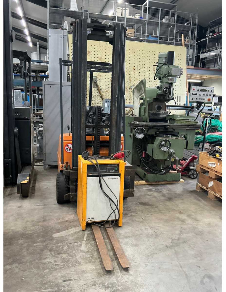 1992 STILL R50-15 FORKLIFT - Forklift: picture 3 1992 STILL R50-15 FORKLIFT - Forklift: picture 3