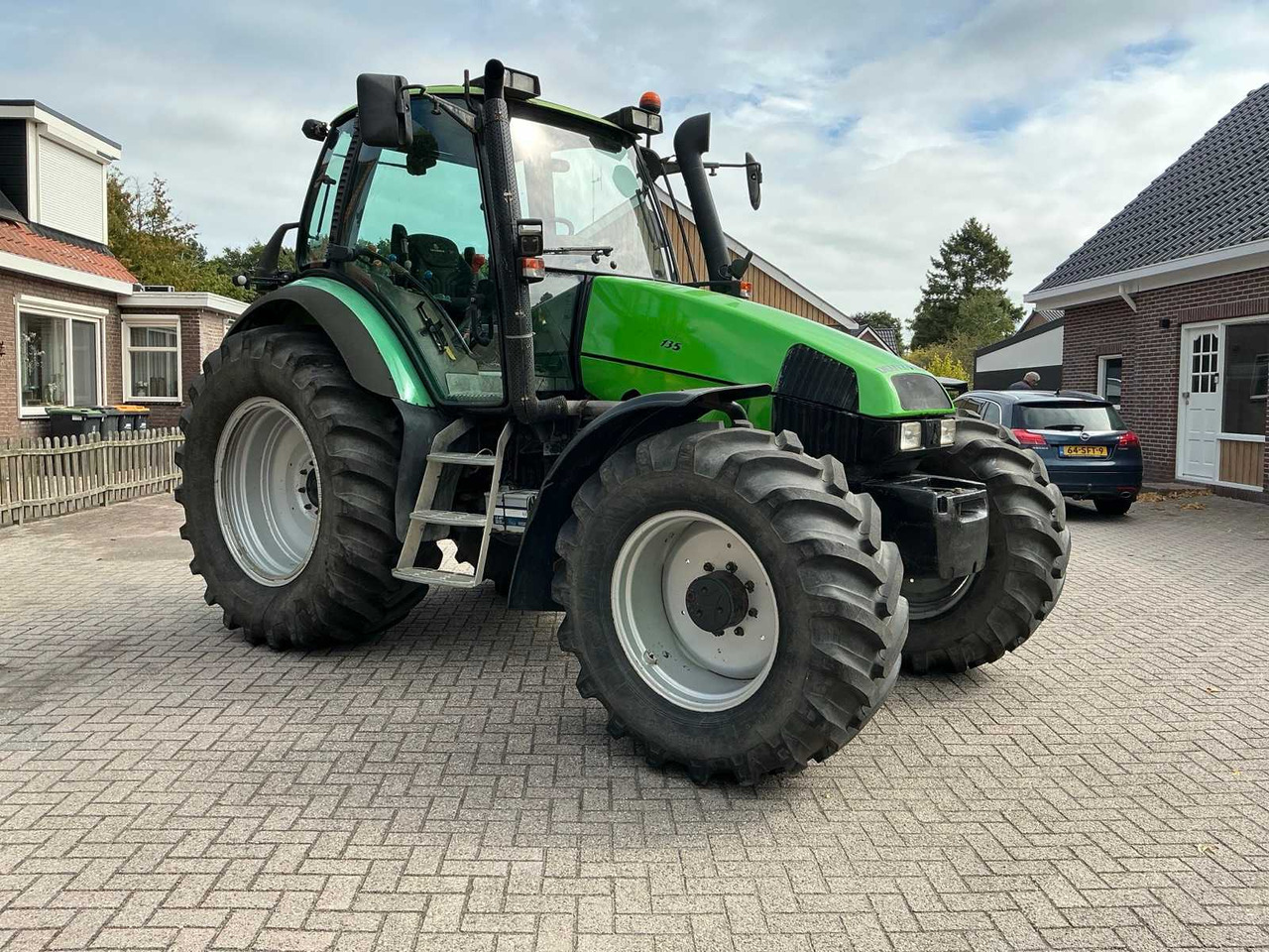 1998 DEUTZ-FAHR AGROTRON 135 MK 2 ALL-WHEEL DRIVE FARM TRACTOR - Farm tractor: picture 4 1998 DEUTZ-FAHR AGROTRON 135 MK 2 ALL-WHEEL DRIVE FARM TRACTOR - Farm tractor: picture 4