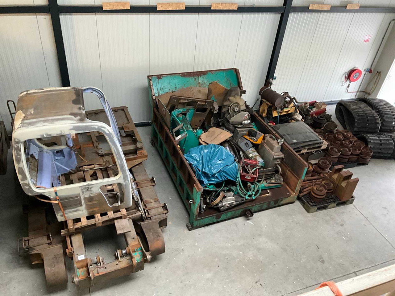 2001 KOMATSU CD 60-R ROTARY TRACK DUMPER - Mini dumper: picture 4 2001 KOMATSU CD 60-R ROTARY TRACK DUMPER - Mini dumper: picture 4