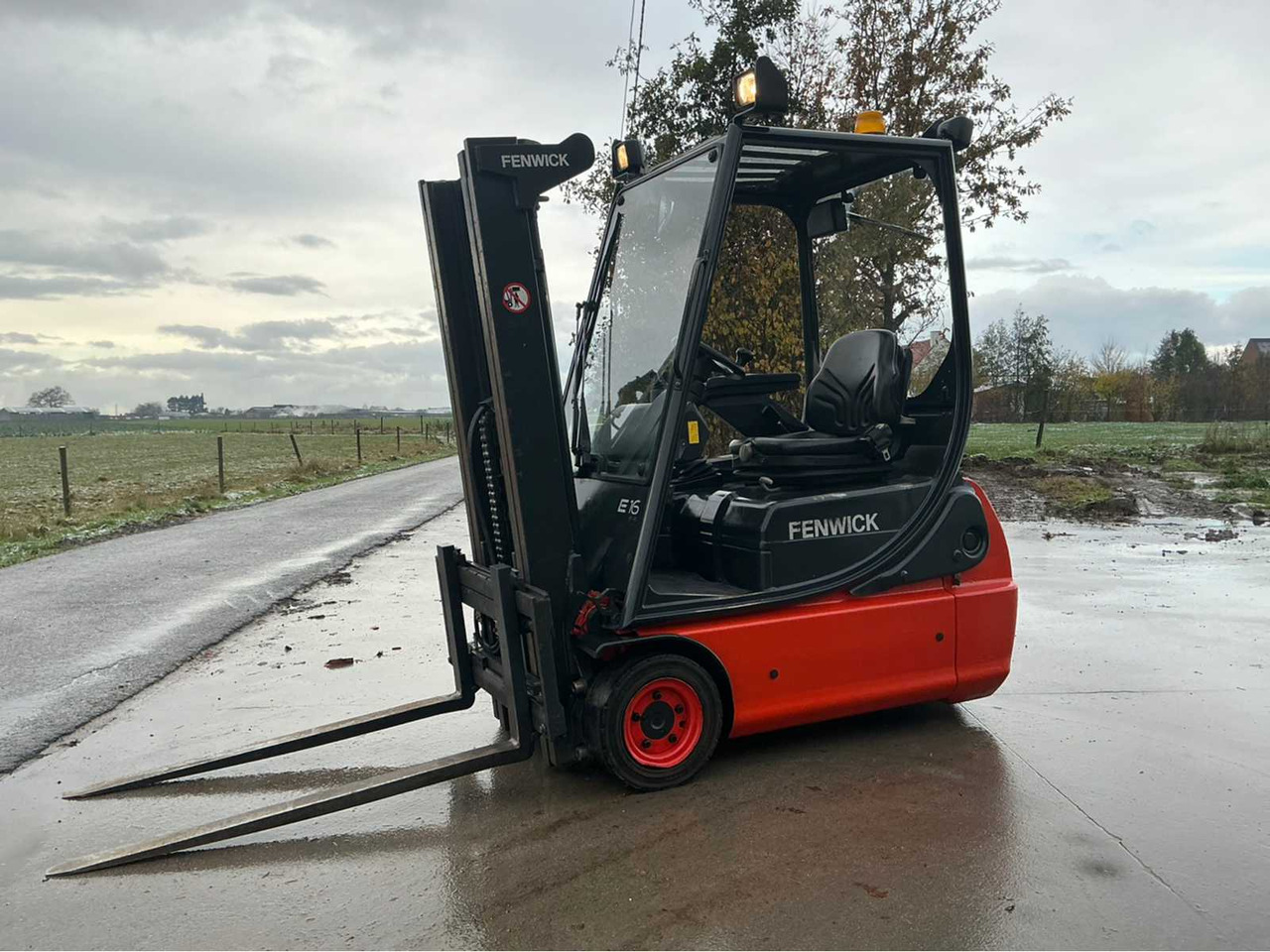 2005 LINDE-FENWICK E16C-02 FORKLIFT - Forklift: picture 1 2005 LINDE-FENWICK E16C-02 FORKLIFT - Forklift: picture 1
