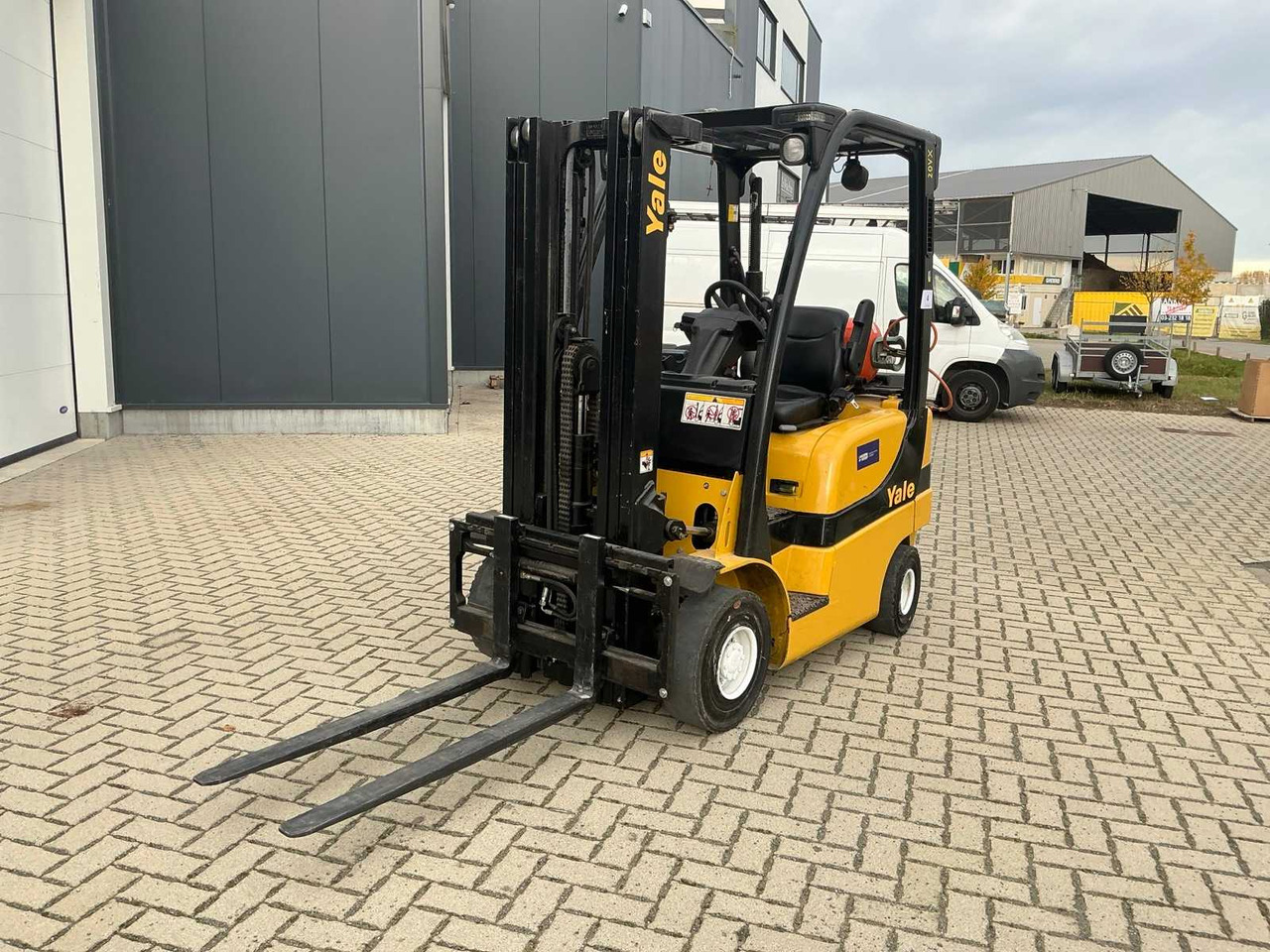 2008 YALE GLP20SVX FORKLIFT - Forklift: picture 1 2008 YALE GLP20SVX FORKLIFT - Forklift: picture 1