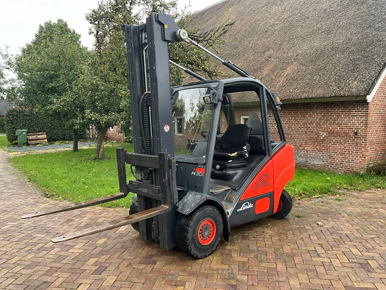 2012 - LINDE - HD30 - 3 TON - DIESEL - FORKLIFT TRUCK - Forklift: picture 1 2012 - LINDE - HD30 - 3 TON - DIESEL - FORKLIFT TRUCK - Forklift: picture 1