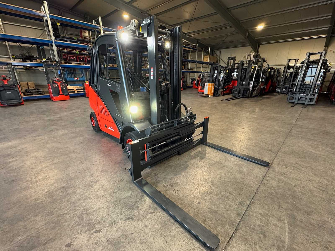 2012 SERVICE + UVV 09/2026 LINDE H25D 3RD + 4TH VALVE FORK ADJUSTER 163CM FREE STROKE DIESEL FORKLIFT - Forklift: picture 1 2012 SERVICE + UVV 09/2026 LINDE H25D 3RD + 4TH VALVE FORK ADJUSTER 163CM FREE STROKE DIESEL FORKLIFT - Forklift: picture 1
