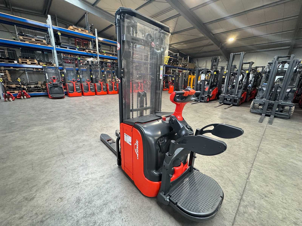 Forklift 2012 SERVICE +UVV 09/2026 LINDE L16AP 1.600KG TRIPLEX 470CM PALLET TRUCK ANT 4.430 HOURS: picture 6