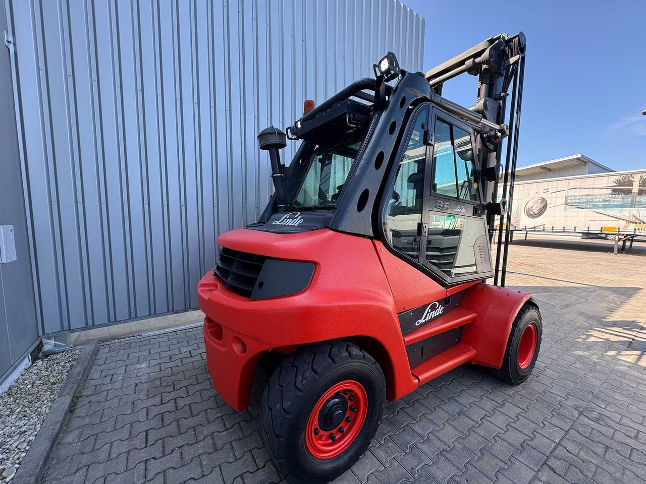 2012 UVV 08/2026 LINDE H60D 6,000KG 3RD + 4TH VALVE DIESEL FORKLIFT 13,507 HOURS - Forklift: picture 4 2012 UVV 08/2026 LINDE H60D 6,000KG 3RD + 4TH VALVE DIESEL FORKLIFT 13,507 HOURS - Forklift: picture 4