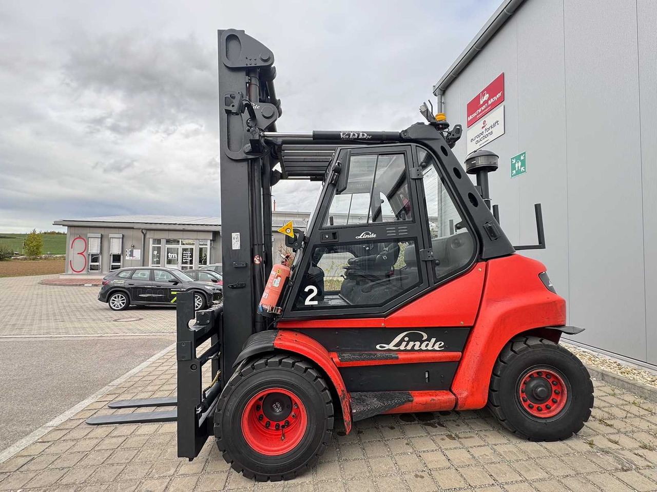 2015 SERVICE 04/2026 LINDE H70D-02 EVO 3RD+4TH VALVE FORK ADJUSTER DIESEL FORKLIFT 10,330 HOURS - Forklift: picture 5 2015 SERVICE 04/2026 LINDE H70D-02 EVO 3RD+4TH VALVE FORK ADJUSTER DIESEL FORKLIFT 10,330 HOURS - Forklift: picture 5