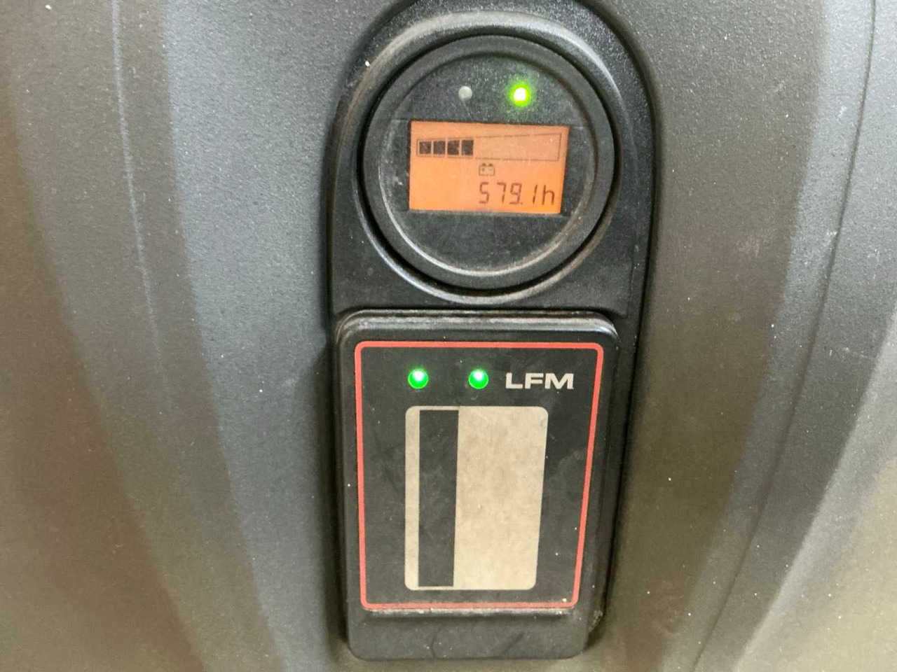 2016 LINDE L10 PEDESTRIAN STACKER - Forklift: picture 3 2016 LINDE L10 PEDESTRIAN STACKER - Forklift: picture 3