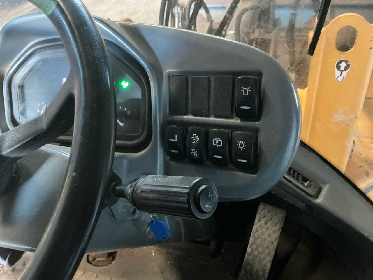 2016 VOLVO L30G SHOVEL - Wheel loader: picture 5 2016 VOLVO L30G SHOVEL - Wheel loader: picture 5