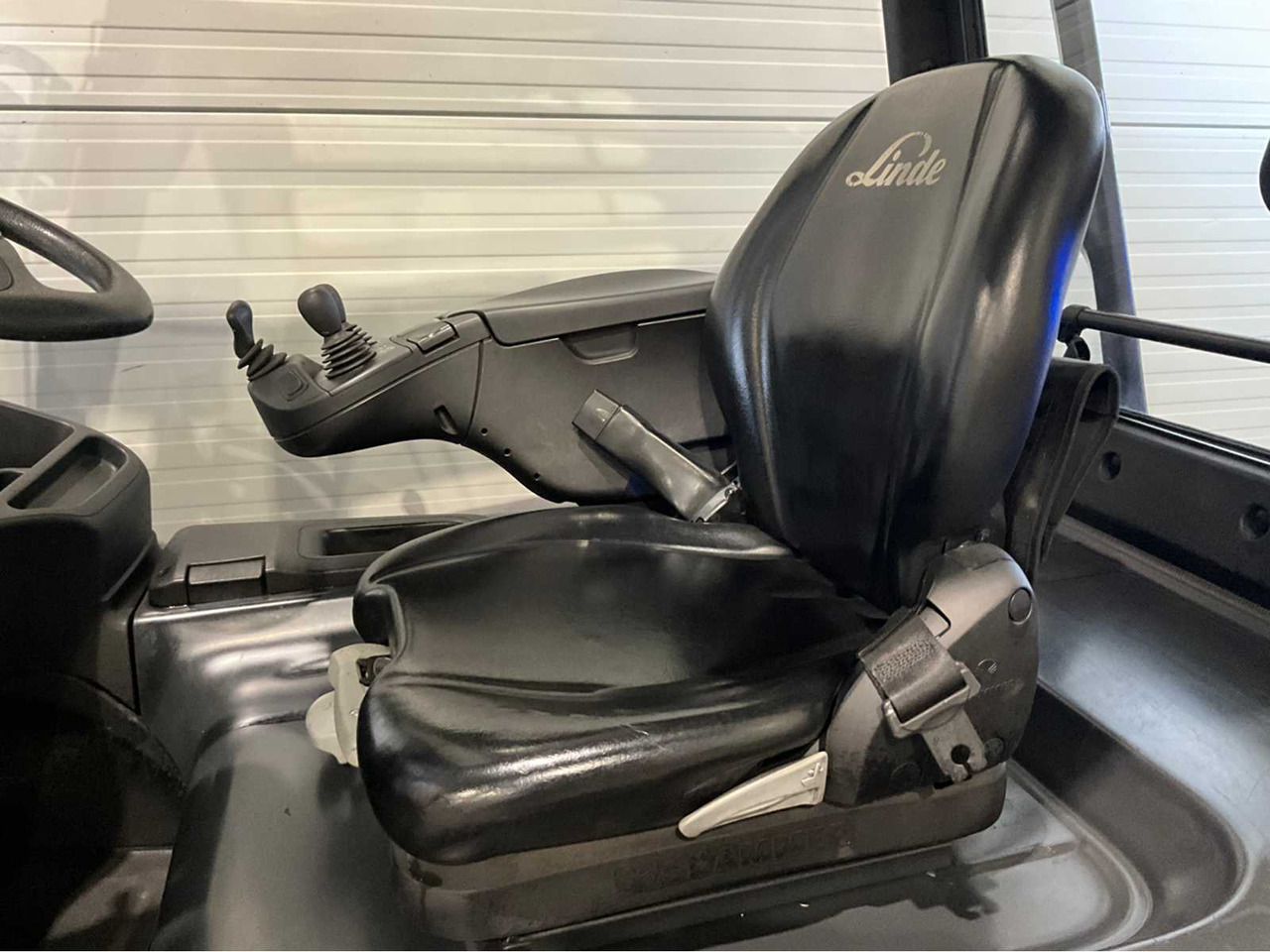 Forklift 2017 LINDE E30L-01 3000KG FORKLIFT: picture 13