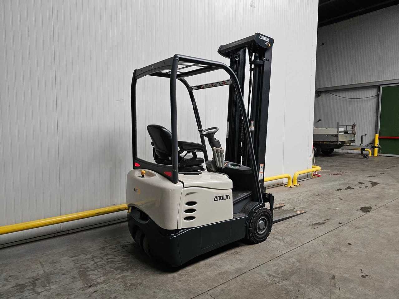 2018 CROWN SCT6010-1.3 FORKLIFT - Forklift: picture 5 2018 CROWN SCT6010-1.3 FORKLIFT - Forklift: picture 5