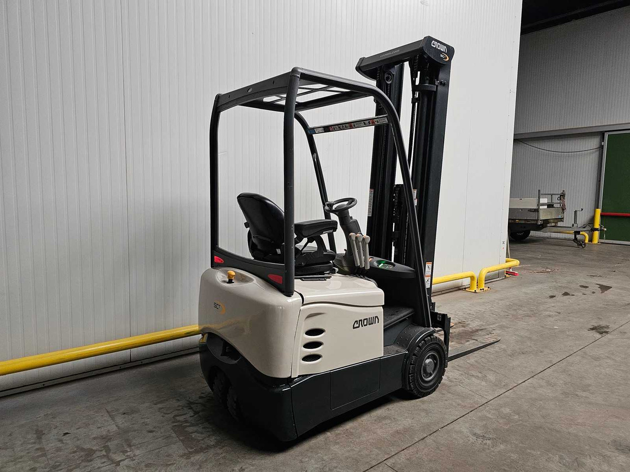 2018 CROWN SCT6010-1.3 FORKLIFT - Forklift: picture 5 2018 CROWN SCT6010-1.3 FORKLIFT - Forklift: picture 5