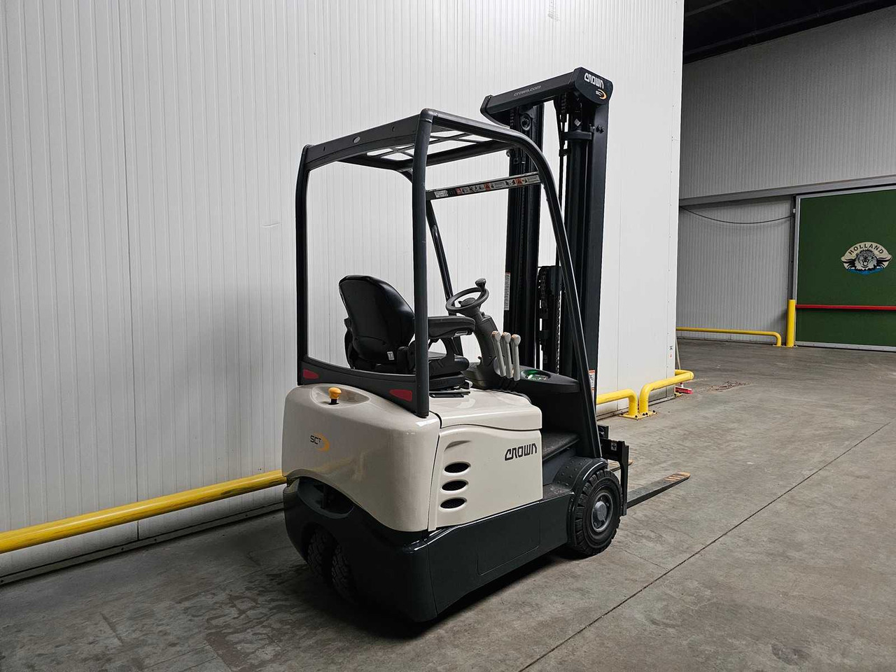 2018 CROWN SCT6010-1.3 FORKLIFT - Forklift: picture 5 2018 CROWN SCT6010-1.3 FORKLIFT - Forklift: picture 5
