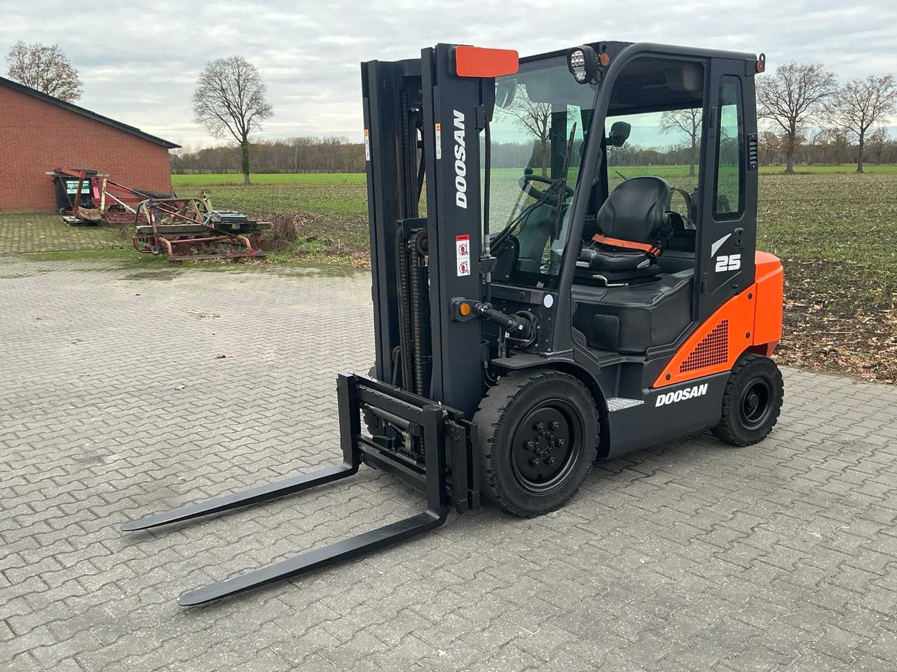 2018 DOOSAN G25N-7 FORKLIFT - Forklift: picture 1 2018 DOOSAN G25N-7 FORKLIFT - Forklift: picture 1