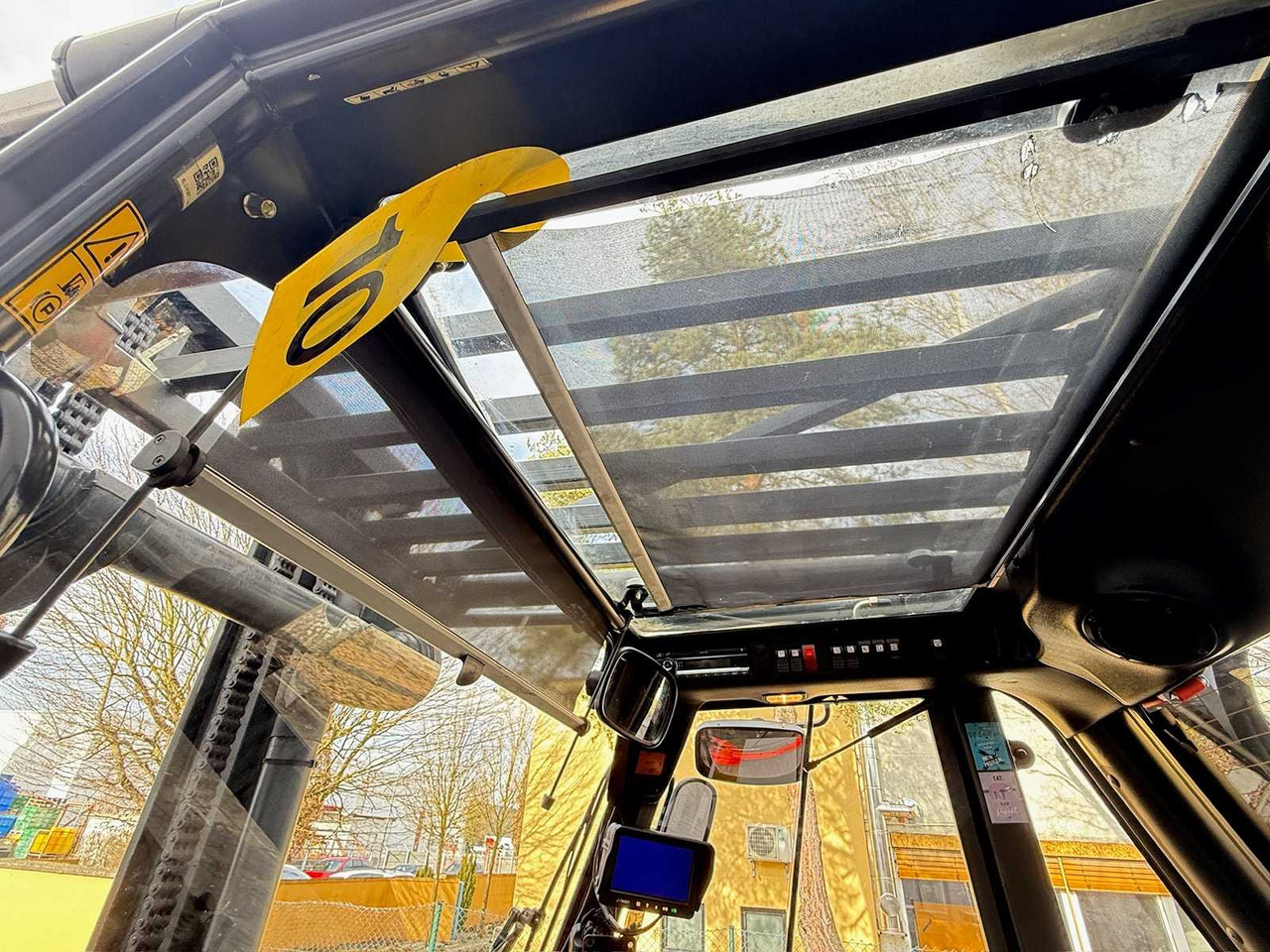 Forklift 2018 LINDE H80T H80 8,000KG GAS FORKLIFT FORKLIFT 3+4TH VALVE 9,232 HOURS.: picture 19 Forklift 2018 LINDE H80T H80 8,000KG GAS FORKLIFT FORKLIFT 3+4TH VALVE 9,232 HOURS.: picture 19