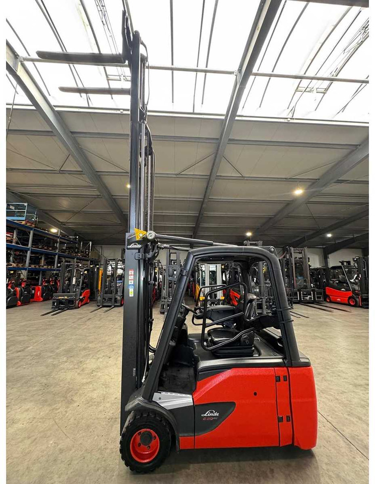 2020 SERVICE+UVV 10/2026 LINDE E20L 2,000KG TRIPLEX 462CM ELECTRIC FORKLIFT 9,940 HOURS - Forklift: picture 4 2020 SERVICE+UVV 10/2026 LINDE E20L 2,000KG TRIPLEX 462CM ELECTRIC FORKLIFT 9,940 HOURS - Forklift: picture 4