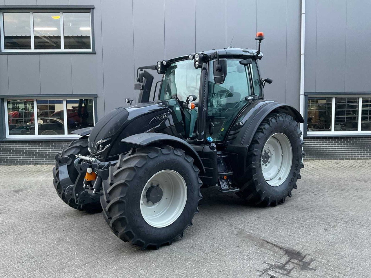 2022 VALTRA N155 ECOPOWER DIRECT SMARTTOUCH ALL-WHEEL DRIVE FARM TRACTOR - Farm tractor: picture 1 2022 VALTRA N155 ECOPOWER DIRECT SMARTTOUCH ALL-WHEEL DRIVE FARM TRACTOR - Farm tractor: picture 1