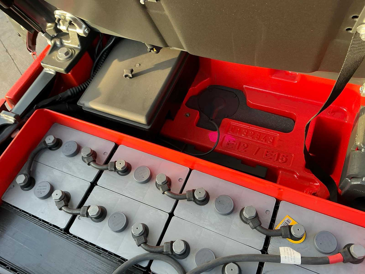 Forklift 2023 LINDE E15-02 FORKLIFT: picture 8