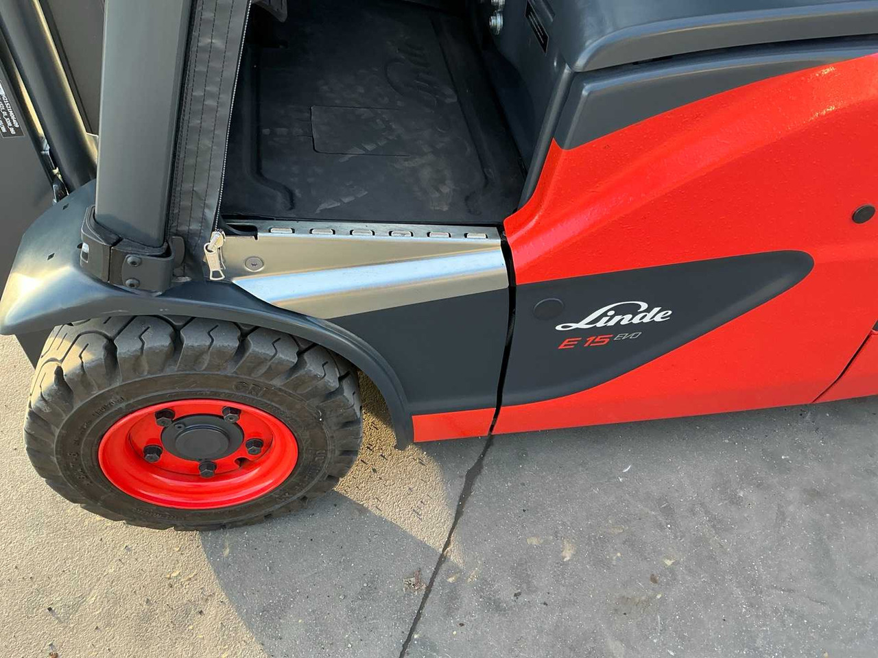 Forklift 2023 LINDE E15-02 FORKLIFT: picture 26
