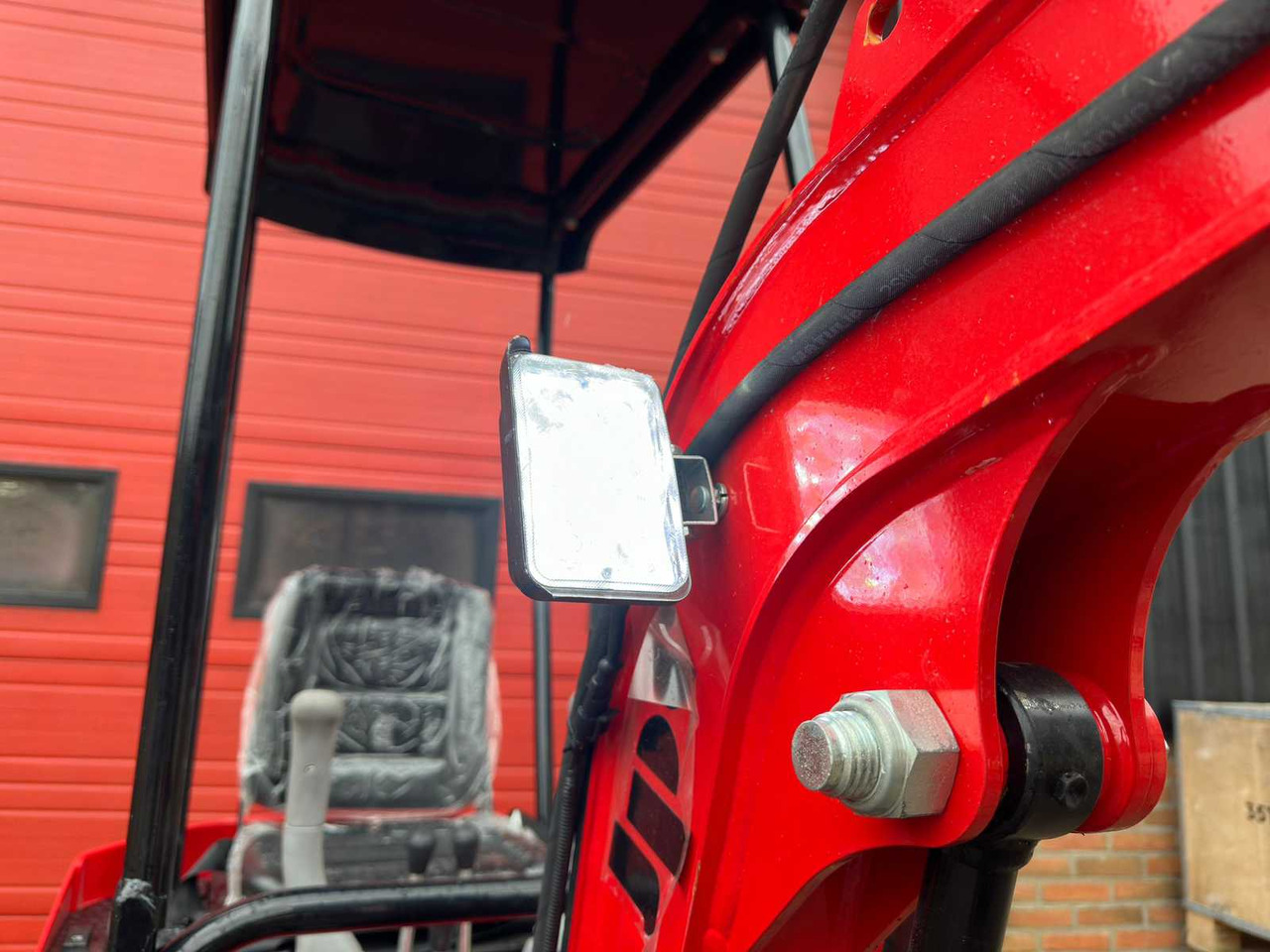 Mini excavator 2024 JPC HT12 RED MINI EXCAVATOR: picture 8