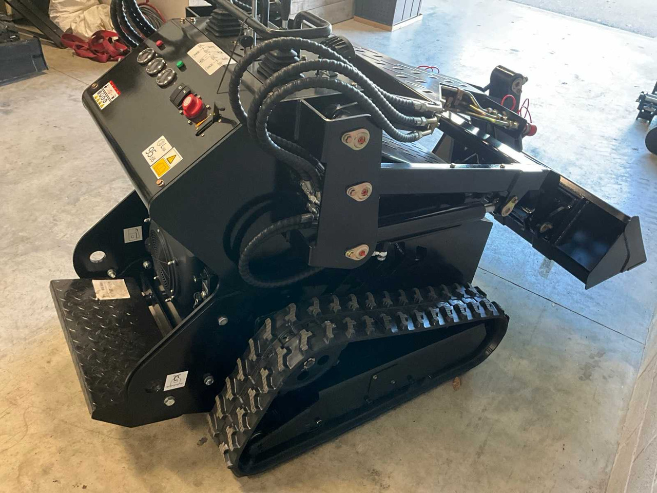 2025 Briggs & Stratton Skid Steer Loader T480 - unused - Skid steer loader: picture 4 2025 Briggs & Stratton Skid Steer Loader T480 - unused - Skid steer loader: picture 4