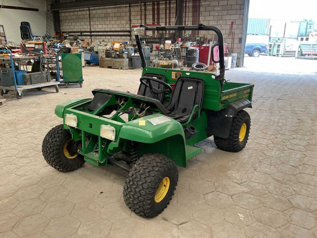 John Deere - Agricultural machinery: picture 1 John Deere - Agricultural machinery: picture 1