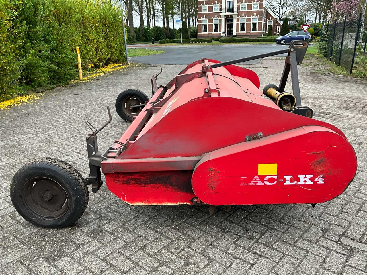 Amac LK-4 - Haulm topper: picture 4 Amac LK-4 - Haulm topper: picture 4