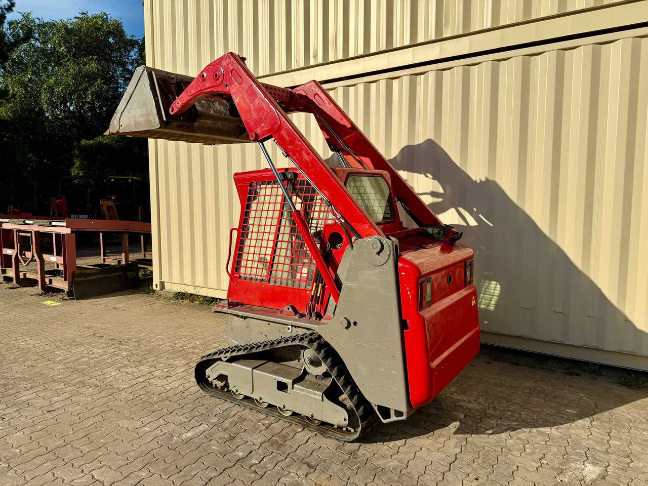 BOBCAT - T110 - 2017 - SKID STEER LOADER - Compact track loader: picture 2 BOBCAT - T110 - 2017 - SKID STEER LOADER - Compact track loader: picture 2
