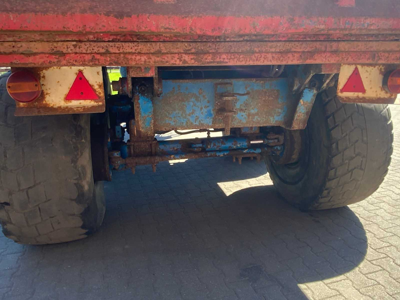 Farm tipping trailer/ Dumper Beco Gigant 240: picture 14