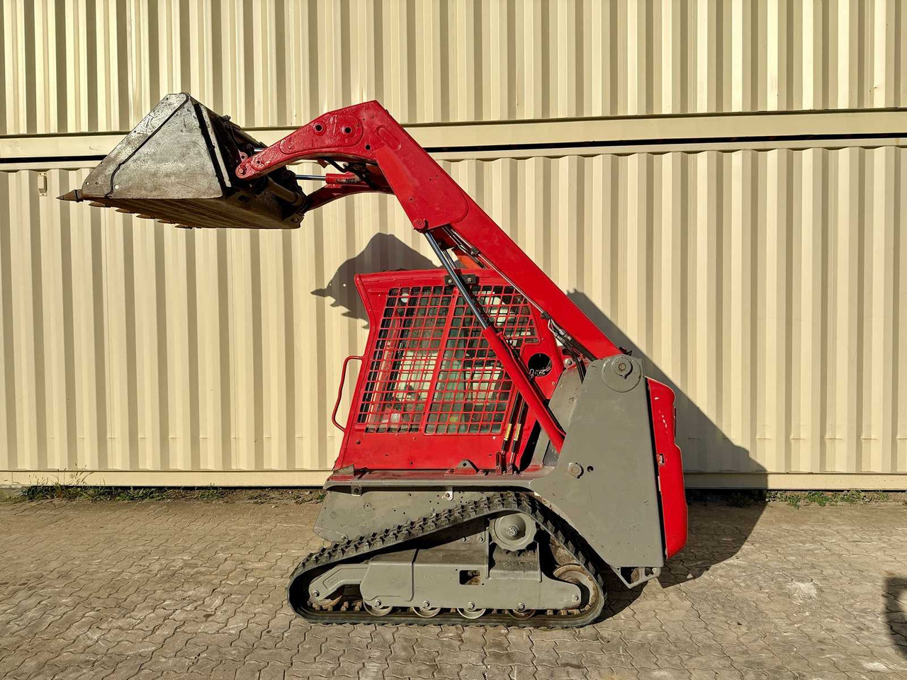 Bobcat T110 - Skid steer loader: picture 3 Bobcat T110 - Skid steer loader: picture 3